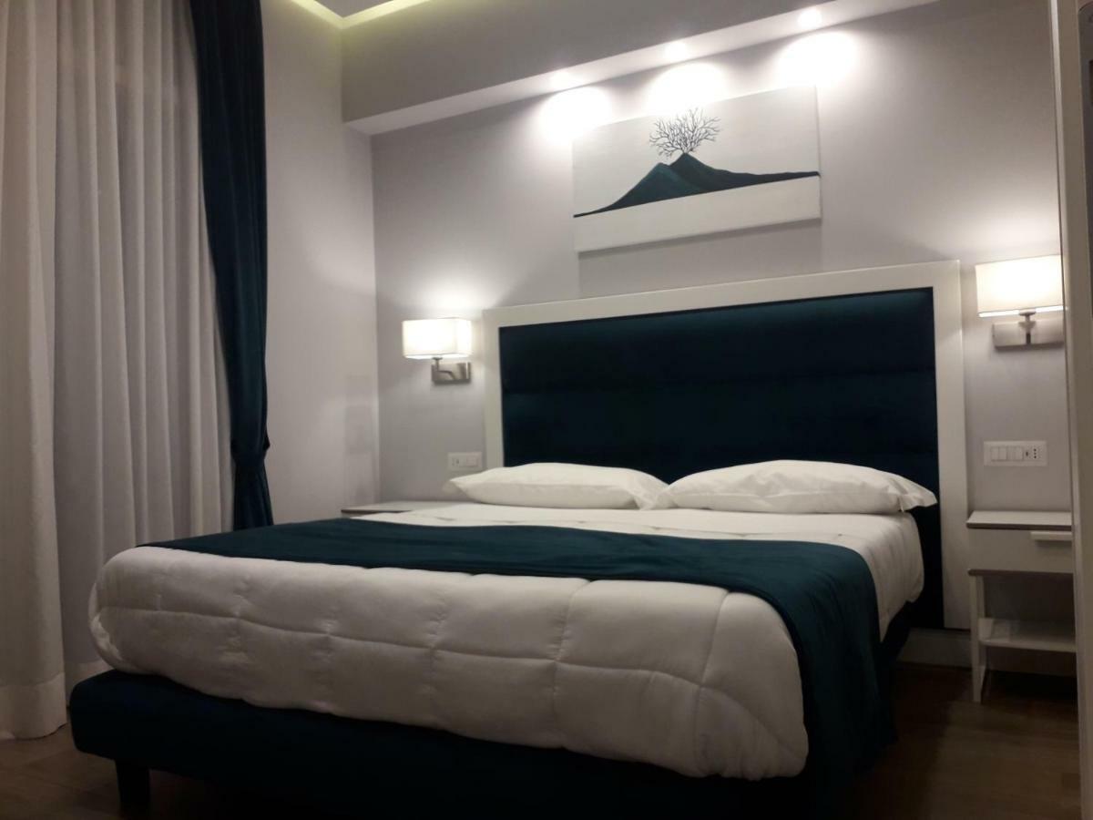 Gea Suite Napels Buitenkant foto